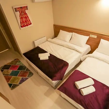 Hotel Grand Airport