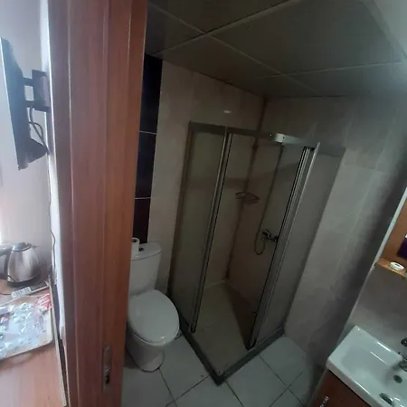 Hotel Grand Airport
