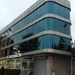 Otel Grand Airport